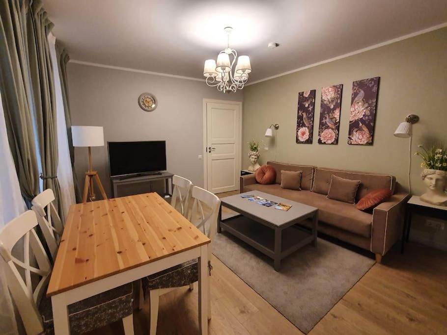 Stylish Apartment In Old Town Ρίγα Εξωτερικό φωτογραφία